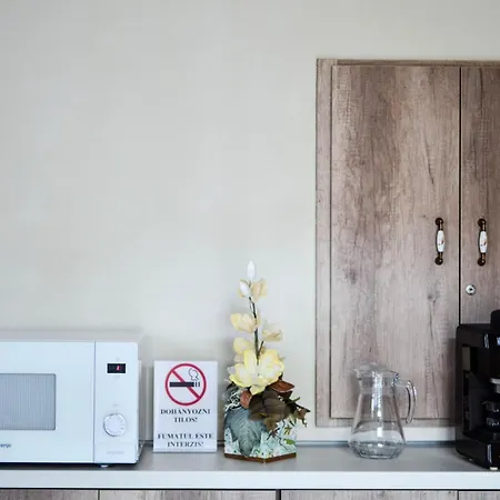 Pava Apartmanhaz Appartement *