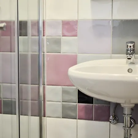 Pava Apartmanhaz Makó