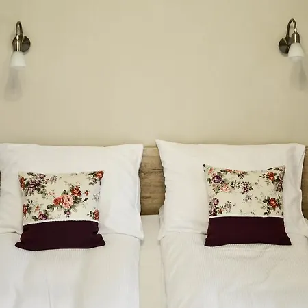 Apartment Pava Apartmanhaz