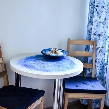 Pava Apartmanhaz *