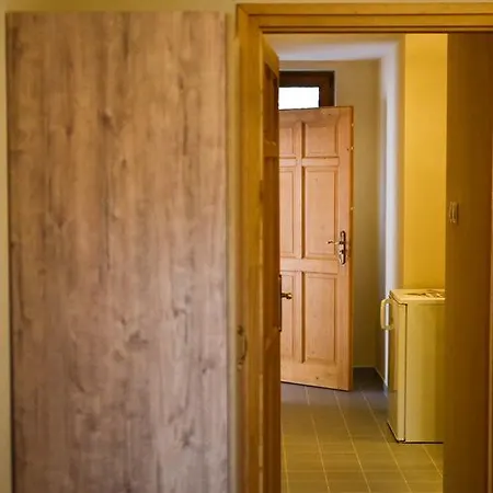 Pava Apartmanhaz